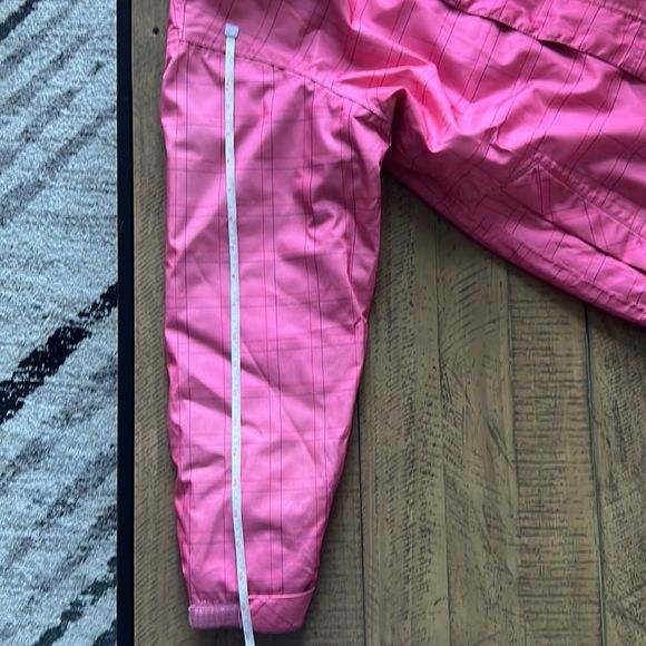 The North Face girls jacket - Picture 14 of 14